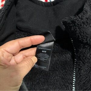 The North Face Women's Black Fleece Jacket